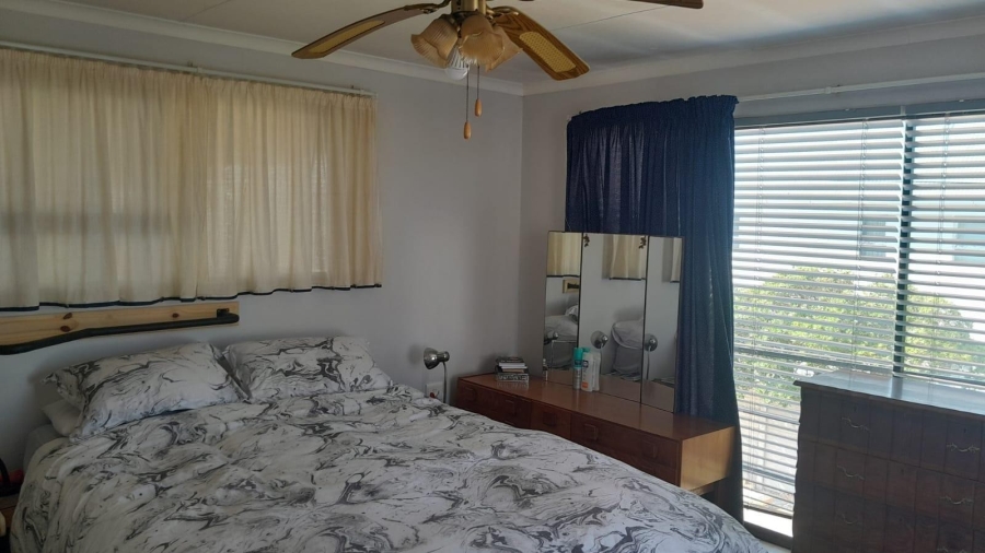 3 Bedroom Property for Sale in Kleinbaai Western Cape